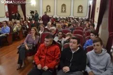Una imagen de la ponencia este martes en el IES Machado. /SN