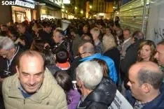 Una imagen de la multitudinaria manifestación de esta tarde de viernes. /SN