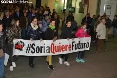Una imagen de la multitudinaria manifestación de esta tarde de viernes. /SN