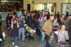 Una imagen de la multitudinaria manifestación de esta tarde de viernes. /SN