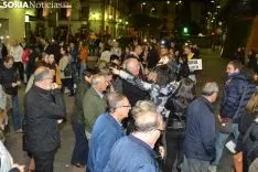 Una imagen de la multitudinaria manifestación de esta tarde de viernes. /SN