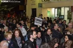 Una imagen de la multitudinaria manifestación de esta tarde de viernes. /SN