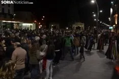 Una imagen de la multitudinaria manifestación de esta tarde de viernes. /SN