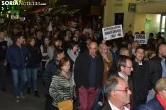 Una imagen de la multitudinaria manifestación de esta tarde de viernes. /SN