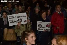 Una imagen de la multitudinaria manifestación de esta tarde de viernes. /SN