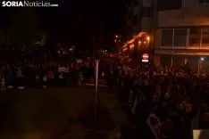 Una imagen de la multitudinaria manifestación de esta tarde de viernes. /SN