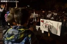 Una imagen de la multitudinaria manifestación de esta tarde de viernes. /SN