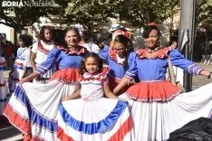 Desfile de las XX Jornadas Interculturales.