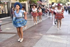 Desfile de las XX Jornadas Interculturales.