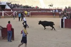 Tarde de vaquillas por San Saturio. /EM