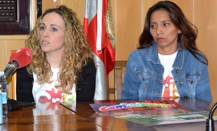 Alicia Gómez y Patricia Roca, este jueves en el ayuntamiento de Golmayo. /SN