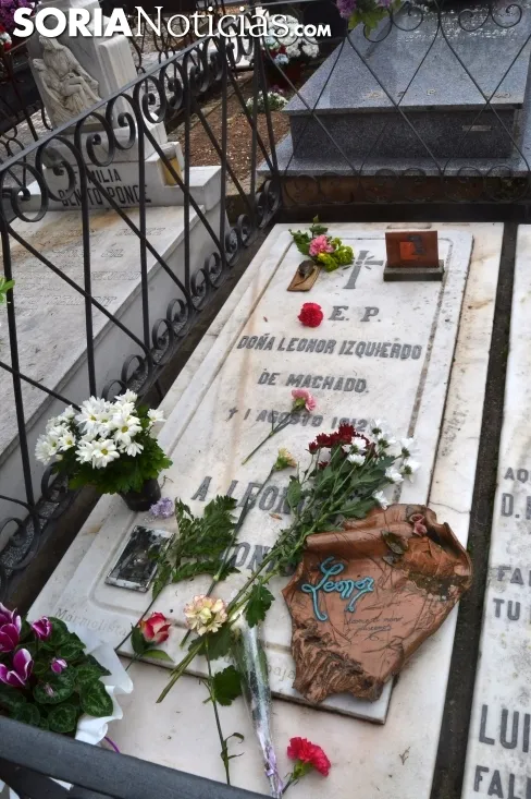 Imagen del cementerio de la capital este jueves de Todos los Santos