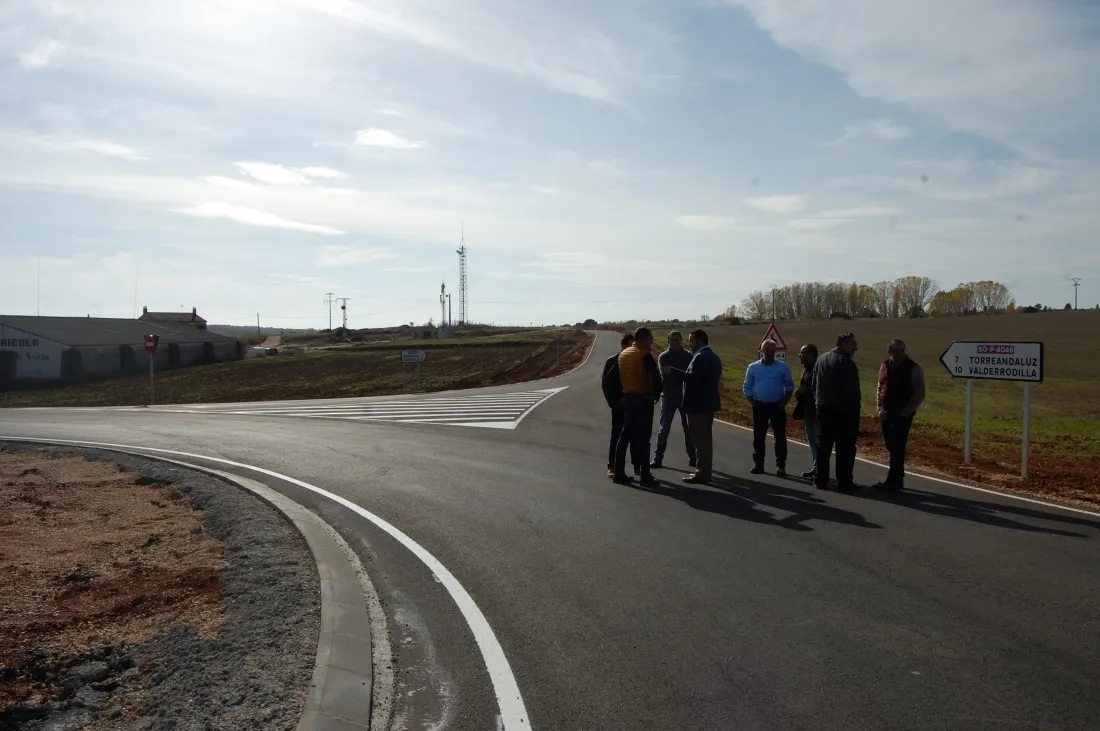 Foto 2 - La Diputaci&oacute;n invierte 1,1 M&euro; en la mejora de carreteras provinciales en el entorno de Rioseco