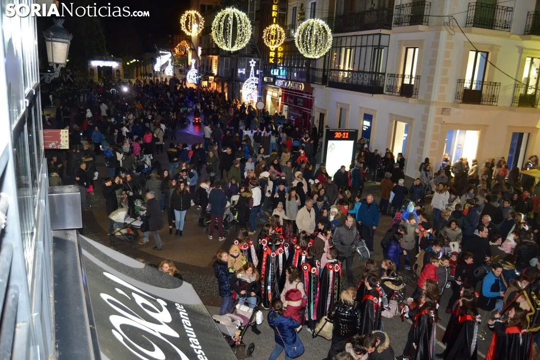 Una imagen del ambiente este viernes en el centro de la ciudad. /SJ