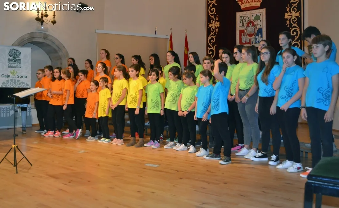 Una imagen del concierto de las voces blancas de la Coral de Soria. /SN