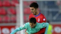 Foto 3 - Granada CF-CD Numancia (0-0): El Numancia seca al Granada a base de fueras de juego