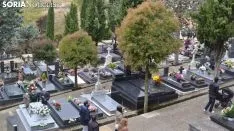 Imagen del cementerio de la capital este jueves de Todos los Santos