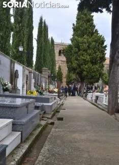 Imagen del cementerio de la capital este jueves de Todos los Santos