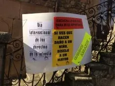 Foto 4 - Cien personas celebran el D&iacute;a de los Derechos de la Infancia en Vinuesa