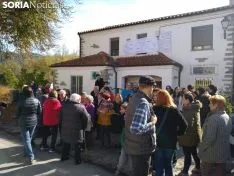 Manifestación por la recuperación de la farmacia de Villar del Río.
