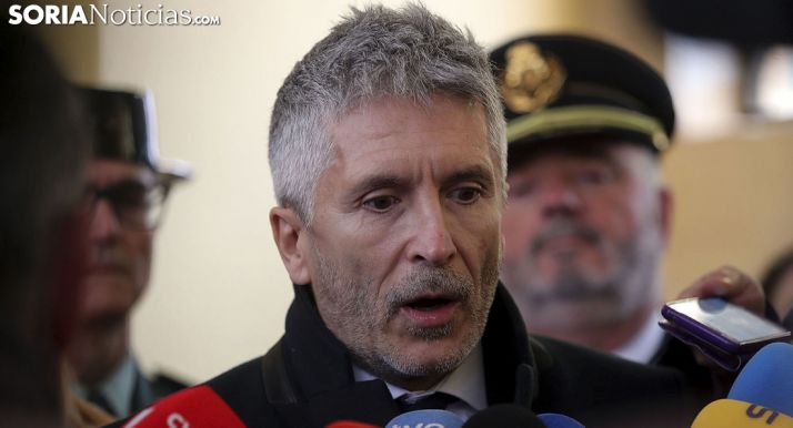 Fernando Grande-Marlaska en su comparecencia ante los medios este miércoles en Berlanga. /SN