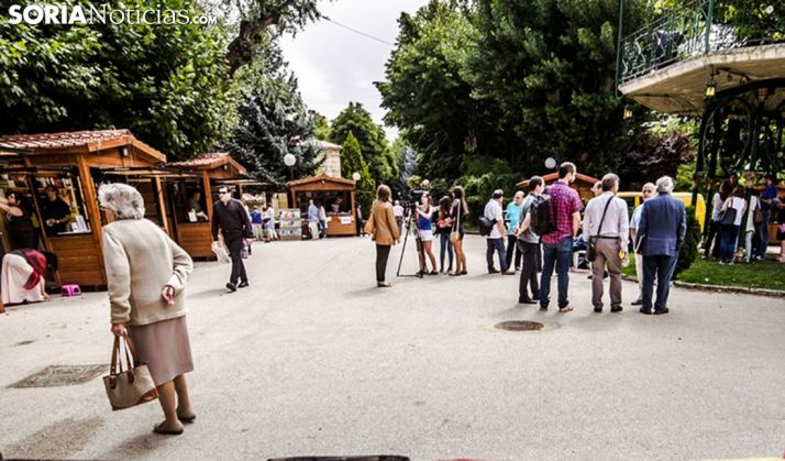 Una feria literaria en la Alameda Cervantes. /SN