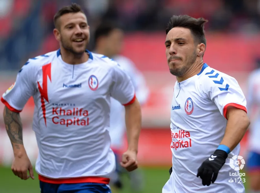 Foto 2 - Un Numancia impotente cara al gol pierde ante el Rayo Majadahonda