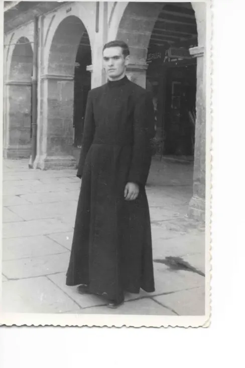 Vicente Marín de novicio, cuando estuvo con los misioneros del Verbo Divino.