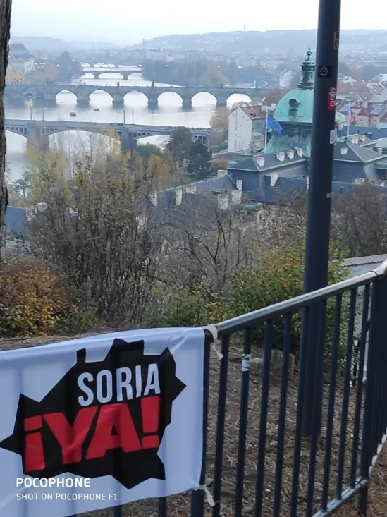 Foto 2 - Los sorianos hacen ondear la bandera de Soria Ya en los 5 continentes