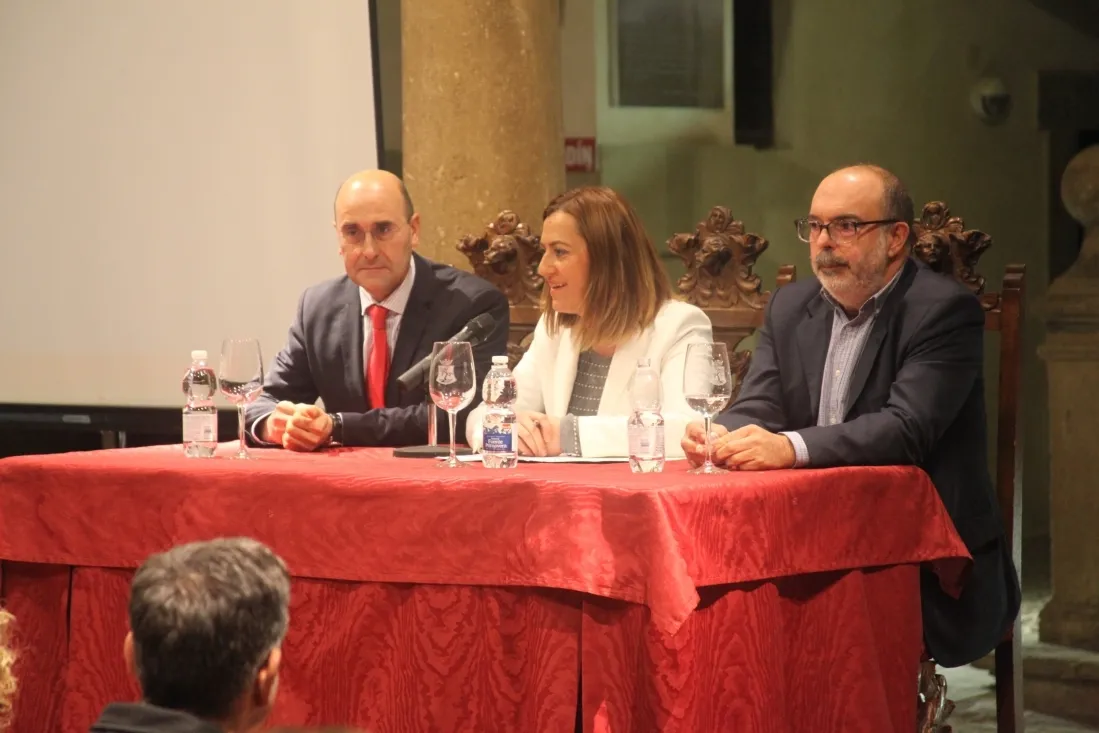 Cardo rojo de Ágreda