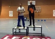 Los deportistas sorianos con sus medallas. /CBS-CS24 AD89
