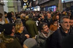 Una imagen de la más que multitudinaria manifestación de esta tarde de viernes. /SN