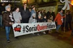 Una imagen de la más que multitudinaria manifestación de esta tarde de viernes. /SN