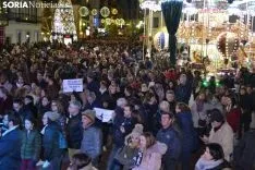 Una imagen de la más que multitudinaria manifestación de esta tarde de viernes. /SN