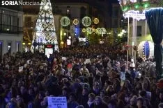 Una imagen de la más que multitudinaria manifestación de esta tarde de viernes. /SN