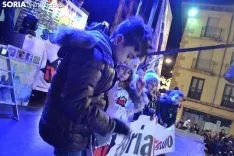Una imagen de la más que multitudinaria manifestación de esta tarde de viernes. /SN