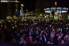 Una imagen de la más que multitudinaria manifestación de esta tarde de viernes. /SN