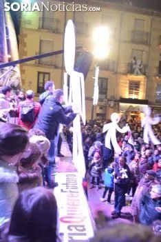 Una imagen de la más que multitudinaria manifestación de esta tarde de viernes. /SN