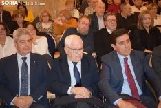 Foto 16 - Galer&iacute;a de im&aacute;genes: Multitudinaria presentaci&oacute;n del libro  &lsquo;Las buenas y malas noches de Vicente Mar&iacute;n' de Javier Narbaiza.
