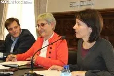 Javier Alonso, Pilar Delgado y Puri Sánchez.