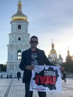 Foto 3 - Los sorianos hacen ondear la bandera de Soria Ya en los 5 continentes