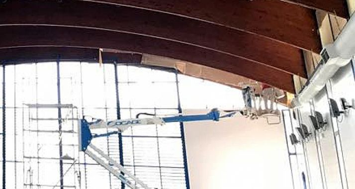 Obras en la piscina climatizada burgense. 