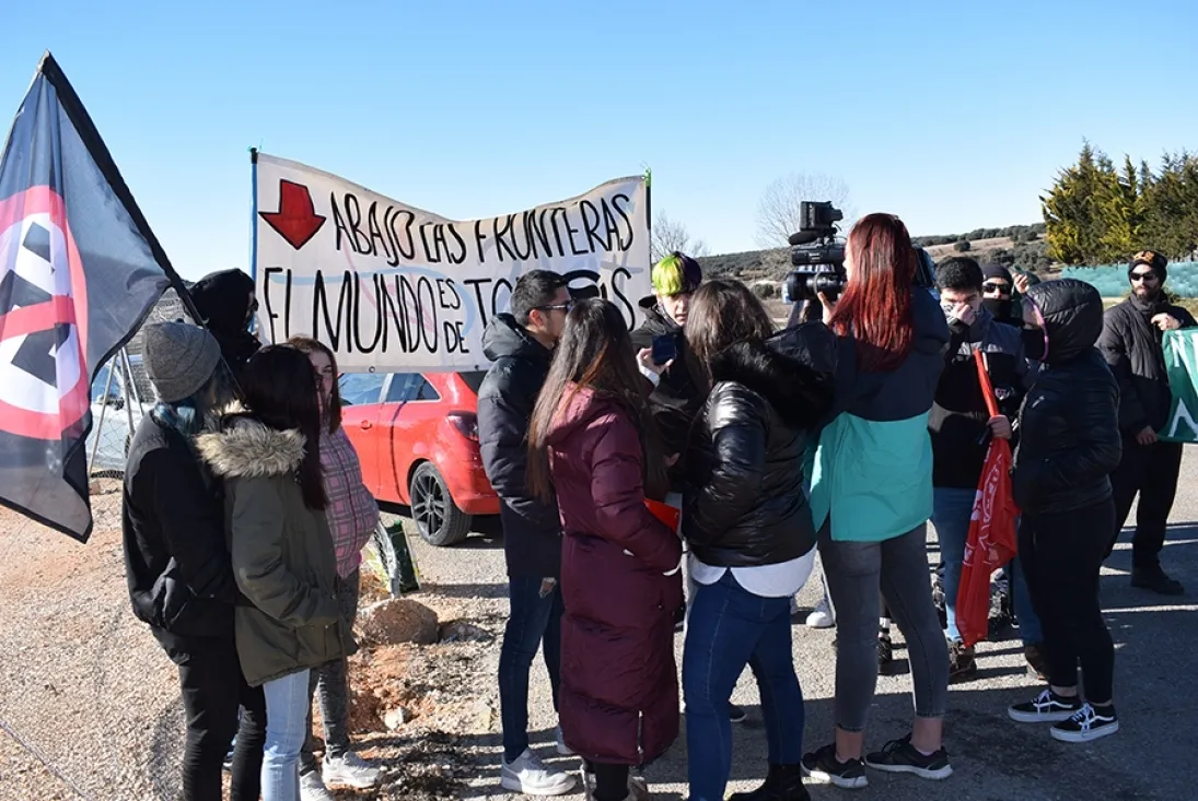 Foto 2 - Fotos y cr&oacute;nica del primer acto publico de Vox en Soria