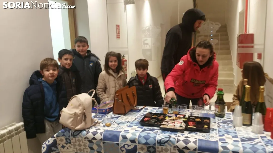 Champanada Solidaria en Navaleno