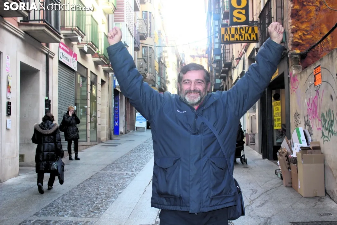 Javier García Chico rememora la fotografía que le realizaron tras colgarse el bronce en Barcelona’92. /Soria Noticias 