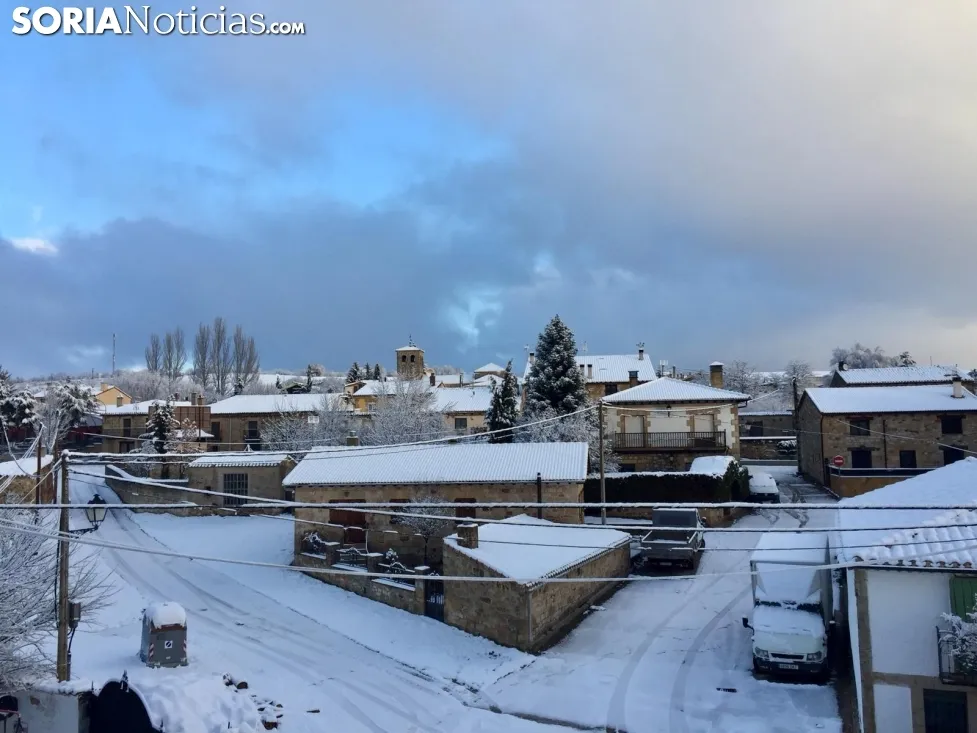 Los pueblos sorianos se visten de blanco.