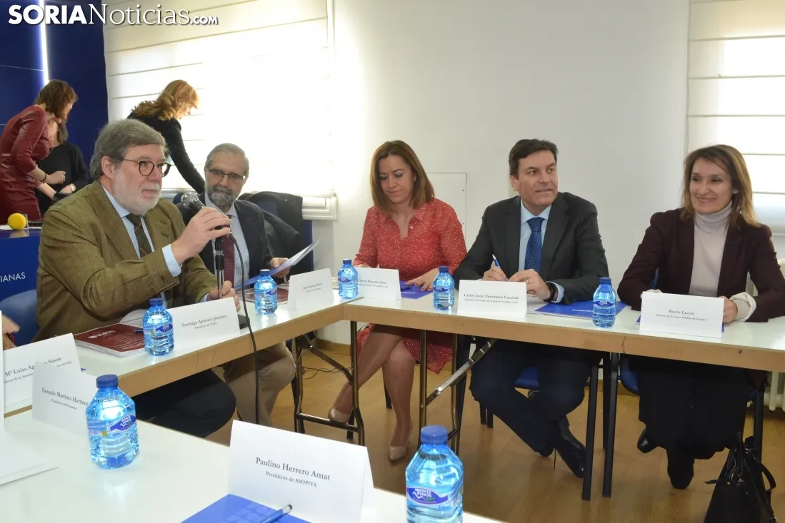 Una imagen del salón de actos de FOES en la presentación del informe. /SN