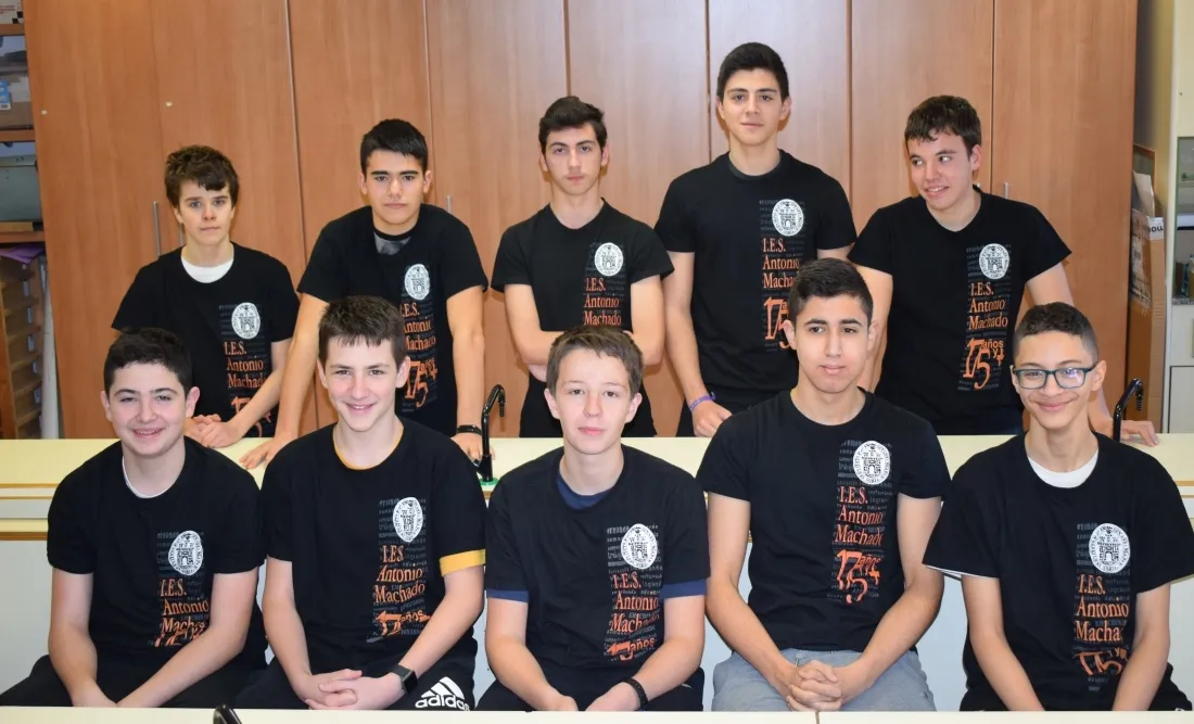 El equipo competidor LEGO AM. /IM