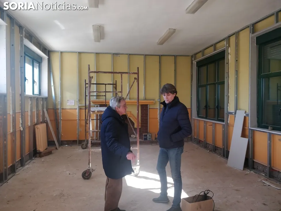 Obras en el Hogar de la Barriada. SN 