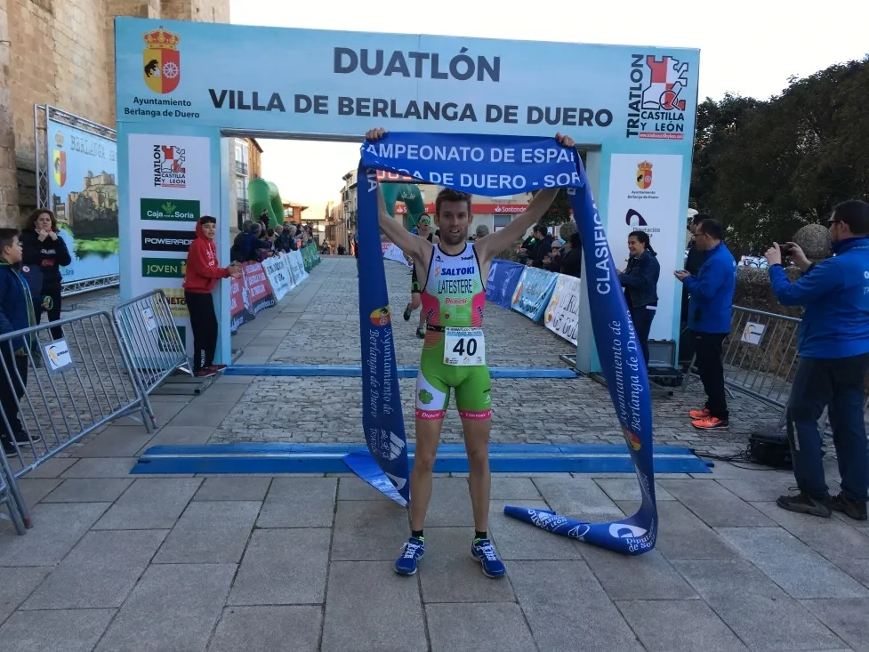 Foto 2 - Mediero y Latestere mandan en Berlanga de Duero